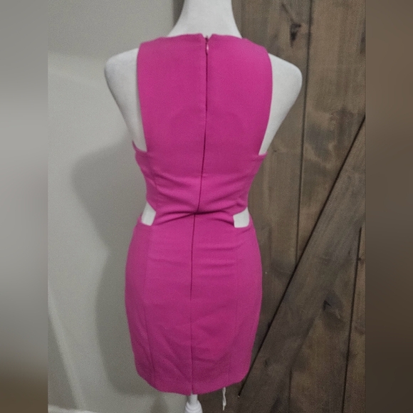 LIKELY Crew Neck Midriff Cutout Sleeveless Tailored Mini Dress. Hot Pink. Size 0 - Picture 13 of 13